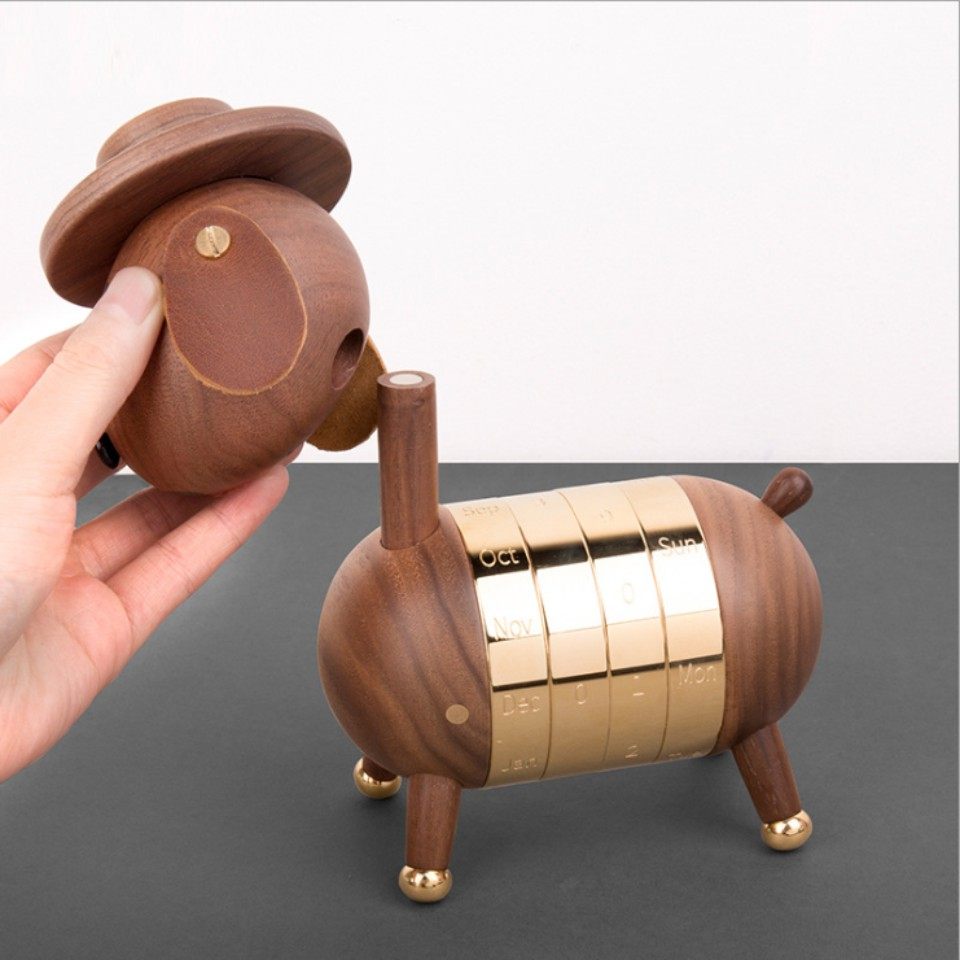 Luxury Solid Wood Puppy Desk Calendar Ornament