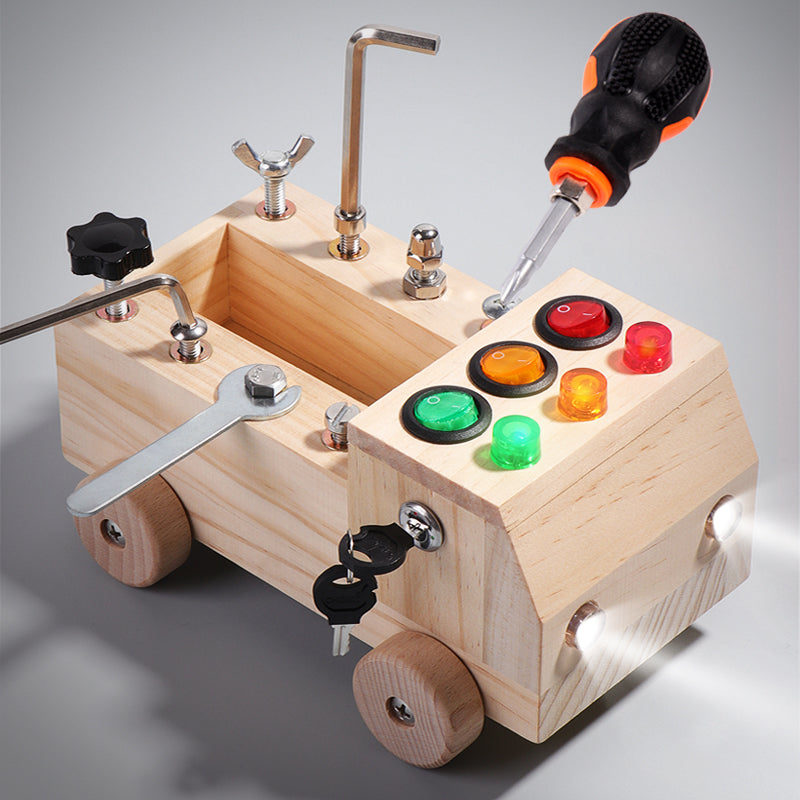 Montessori  bil for flinke nysgjerrige barn