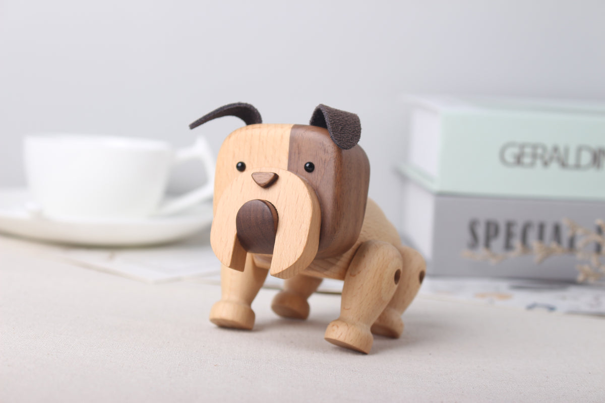 Bulldog i tre – håndlaget figur – bilde 6