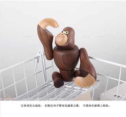Gorilla i tre – skulpturell figur – bilde 7