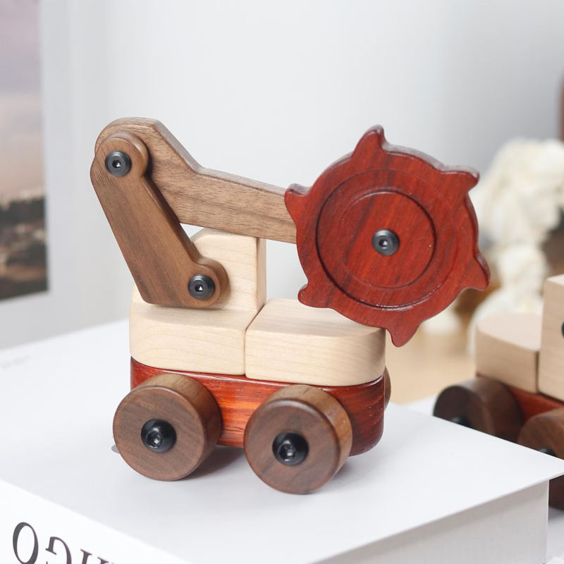 Håndlagde trekjøretøy – 4 modeller – bilde 5