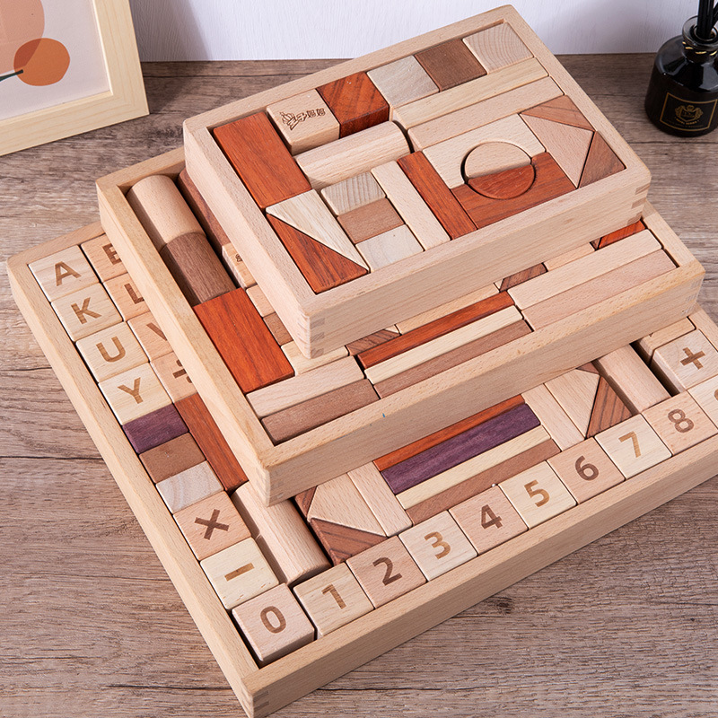 Matematikk- og bokstavklosser i tre – 3 størrelser – bilde 6